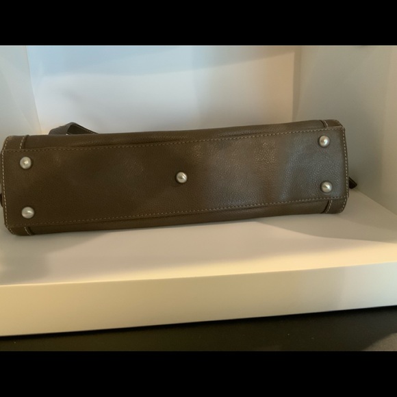 Longchamp leather cross body - Picture 3 of 9